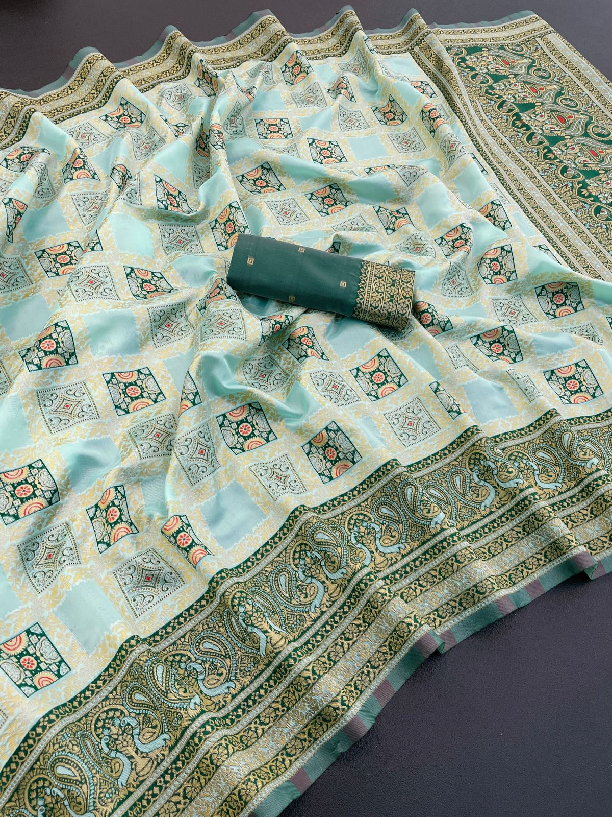 Dola Look By Aab Art Silk Jacquard Border Saree Suppliers In India